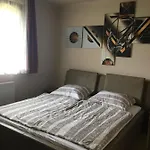 Vendeghaz Сasa de vacaciones Siófok